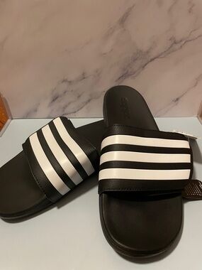 Adidas Adilette Comfort Adjustable Black Slide Sandals White Stripes Size 10 NIB
